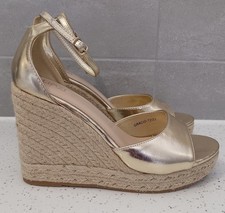 Linzi Gold Gracio Platform