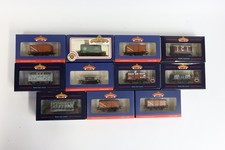 Job Lot x11 Bachmann OO Gauge Wagons – Boxed