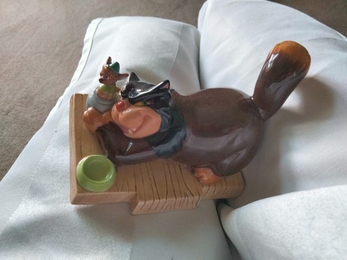 Royal doulton disney figurine - royal,