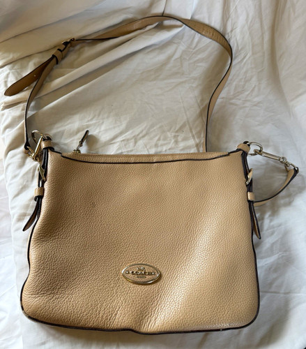 Coach beige pebbled leather - coach,