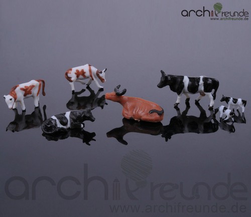 Model cows hand - x, painted