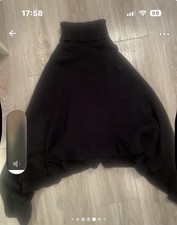 Tu women’s black poncho one