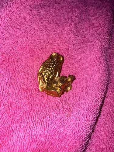 Small heavy brass owl figurine - heavy,