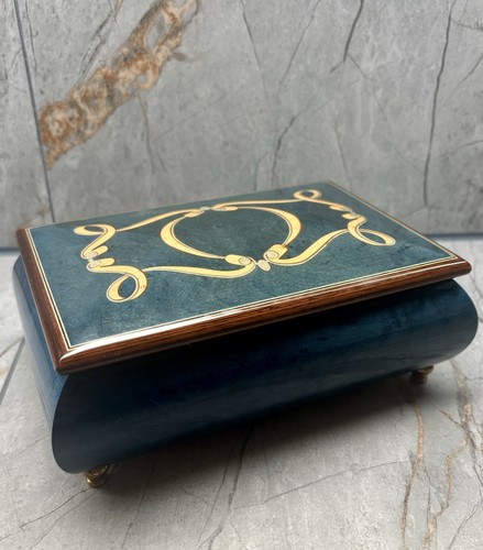 Rare musical jewelry box - rare,
