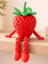Strawberry Shelf Sitter