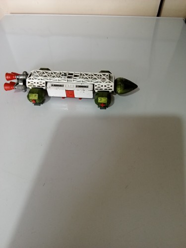 Dinky space 1999 eagle - dinky,