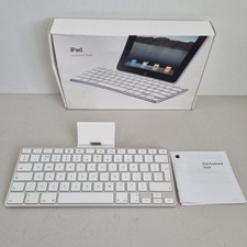 Apple iPad Keyboard Dock