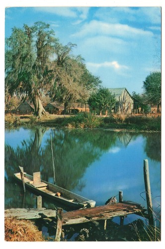 Canoe cypress bayou dock - at,