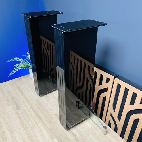 Acoustics concept speaker - q, 20