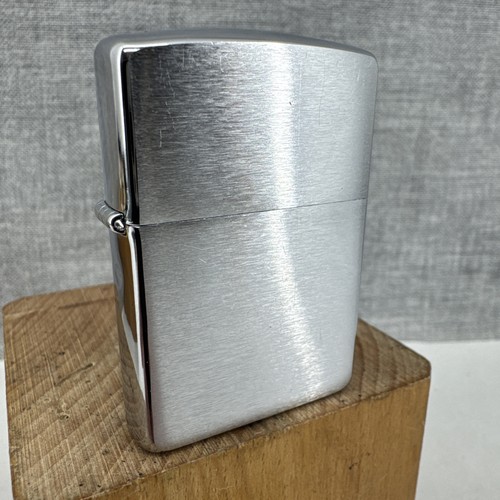 1992 zippo lighter brushed - 1992,