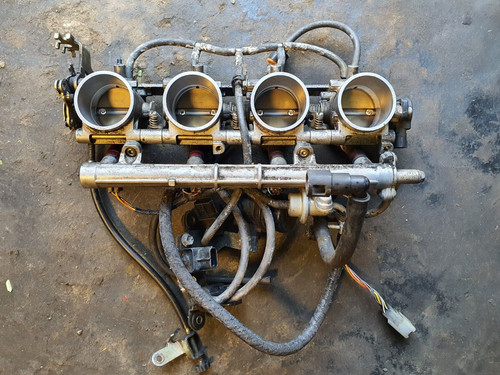 Suzuki gsxr srad 750 throttle - srad,