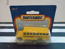 MATCHBOX SUPERFAST  1-75 MB47 AMERICAN SCHOOL BUS FACTORY SEALED NEW! NOS!