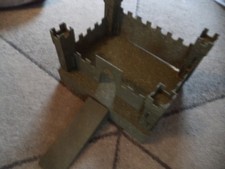 VINTAGE WOODEN TOY CASTLE FORT unknown maker looks1950s