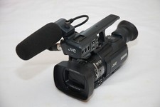 JVC GY-HM150E 3CCD Pro HD SD