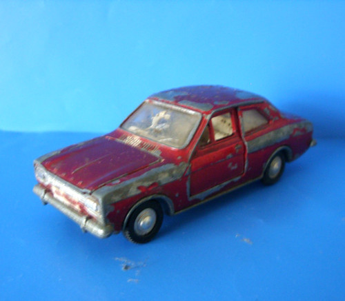 Dinky toys ford - ford, escort