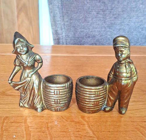 Vintage brass coloured metal - coloured,