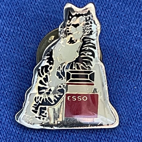 Esso petrol tiger advertising - esso,