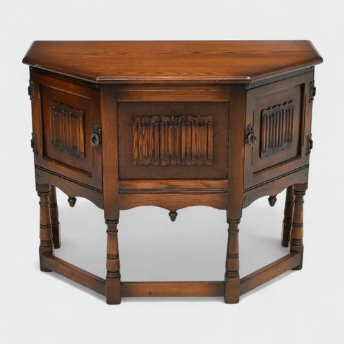 Old charm canted table - old,
