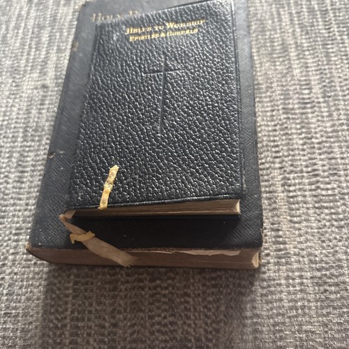 Old bibles account - bibles:,