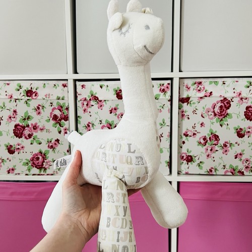 White giraffe comforter - white,