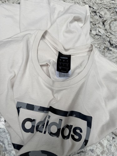 Bnwot men s adidas - 🌱,