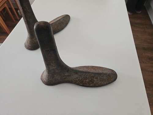 Antique cast iron cobblers - iron,