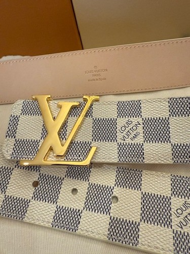 Louis vuitton gold tone buckle - louis,