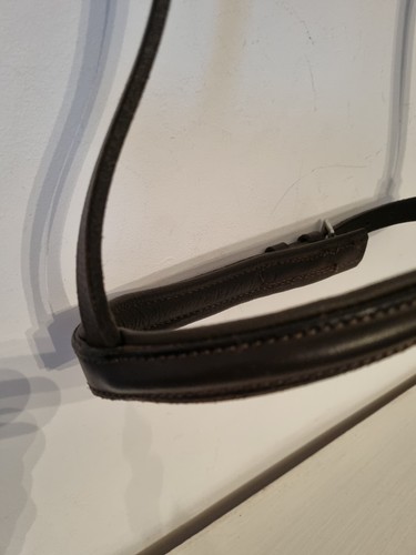 Brown leather padded comfort - leather,