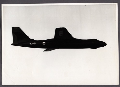 Vickers valiant black wj954 - vickers,