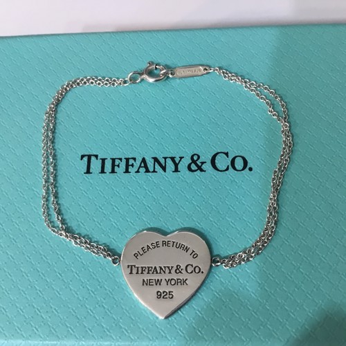 Return tiffany co - return,
