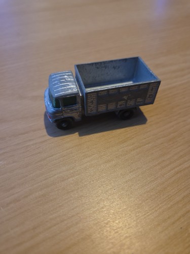 Matchbox series mercedes - matchbox, no.11