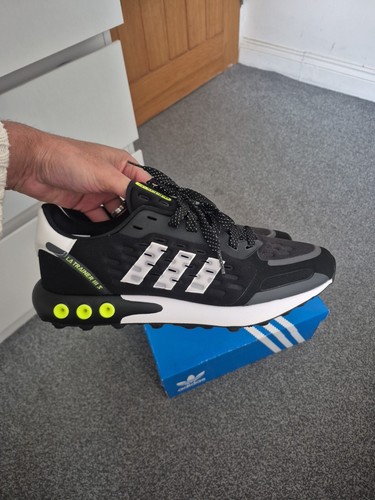 Adidas trainer brand - adidas, la