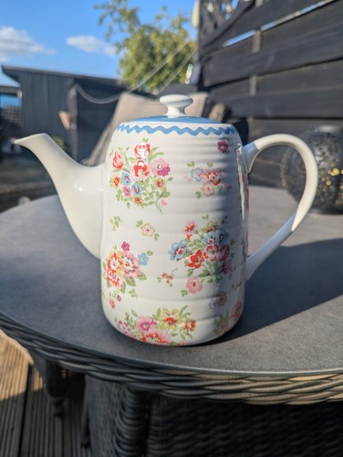 Cath kidston tall teapot - cath,