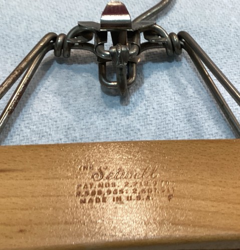Setwell hanger wooden wood - setwell,
