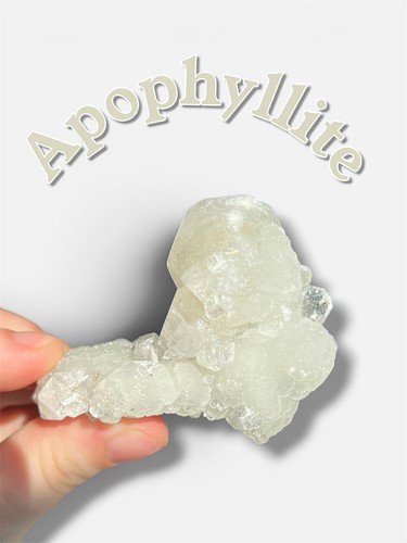 Drusy flashy apophyllite - drusy/,