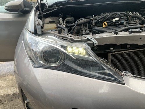 Toyota auris 2013 - auris, driver