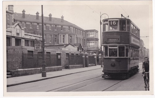 Vintage london tram - london, 395