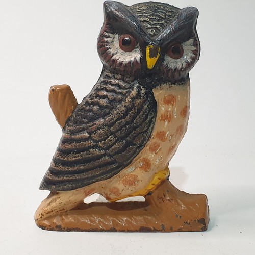 Vintage cast iron owl - cast,