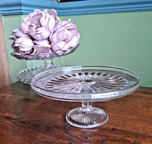 Large vintage glass pedestal - large,