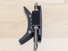 HW100 MONOPOD ADJUSTABLE BUTT