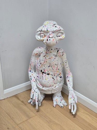 Large art model extra - art,
