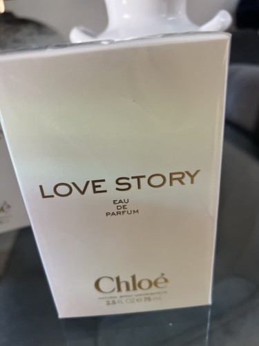 Chloé love story - love,