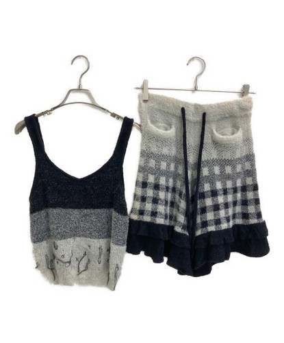 Remneh rurumu knit - by,
