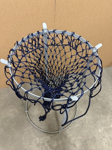 Hay net holder - holder, easy
