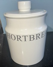 Boots Large Biscuit Shortbread