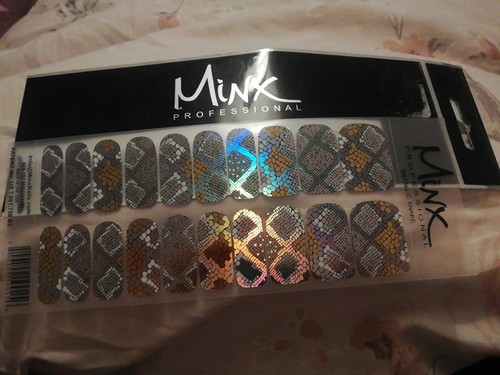 Metallic snake minx - 🐍metallic,