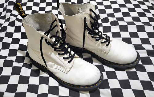 Martens pascal 1460 - dr., white