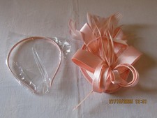 NEW DRESHOW FASCINATOR IN