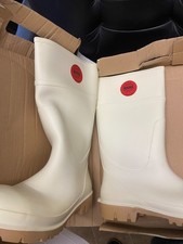 Size 13 WHITE BEKINA Boots