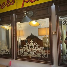 Attractive Large Pub Bar